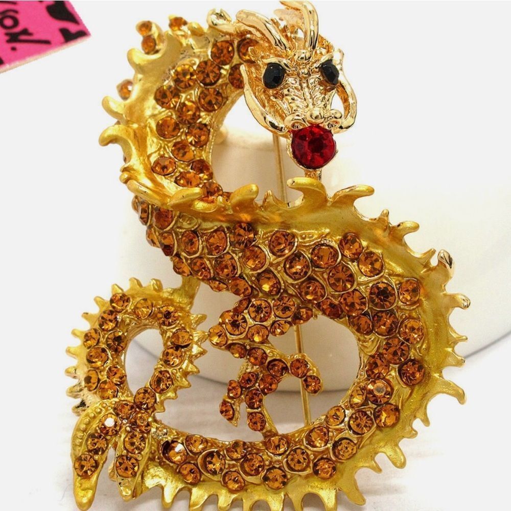 🐲 Betsey Johnson Gold Crystal Dragon Necklace/Brooch with Red and Black Detail 🐲